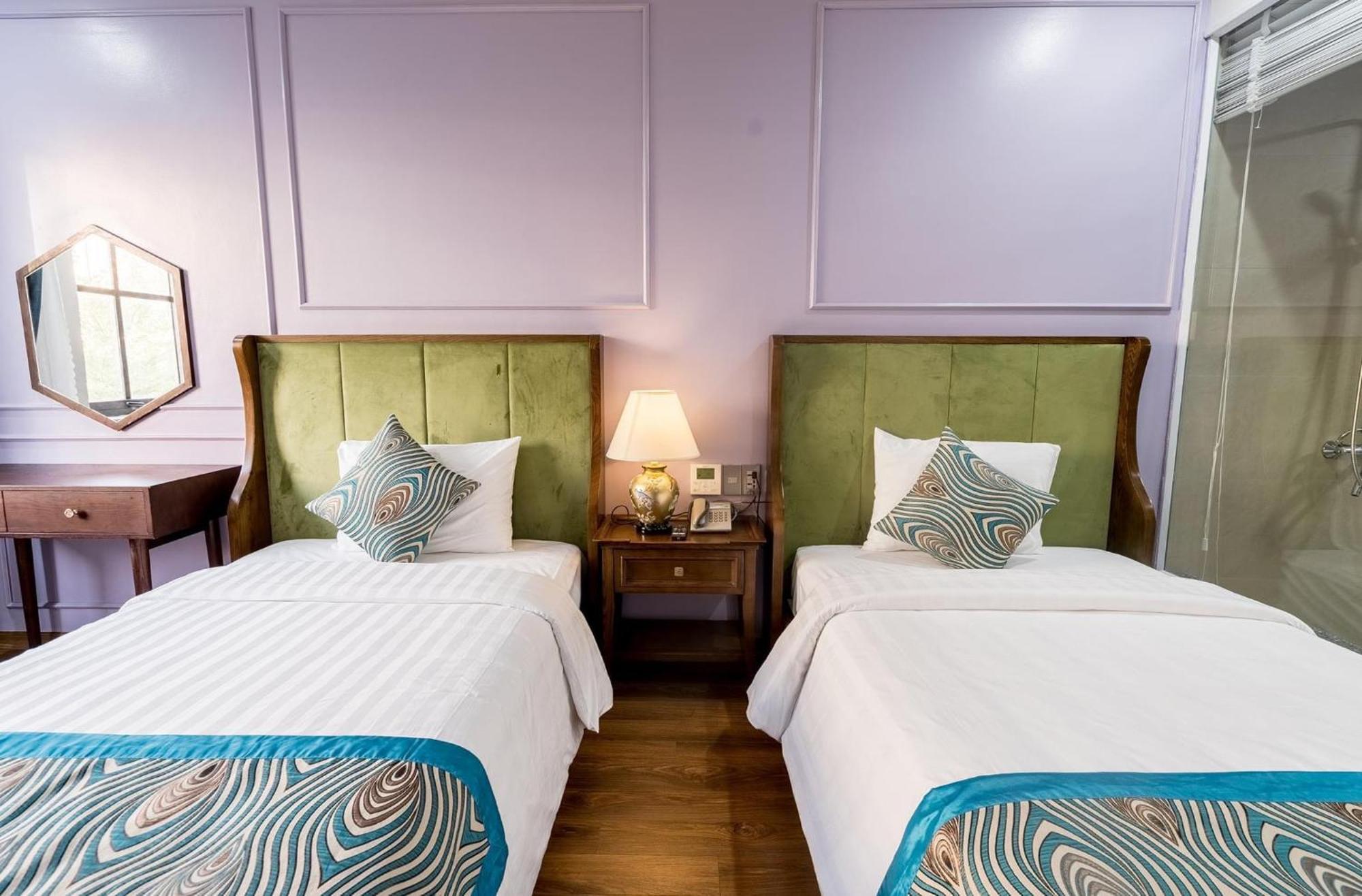 Paris Boutique Hotel Hạ Long Exterior foto